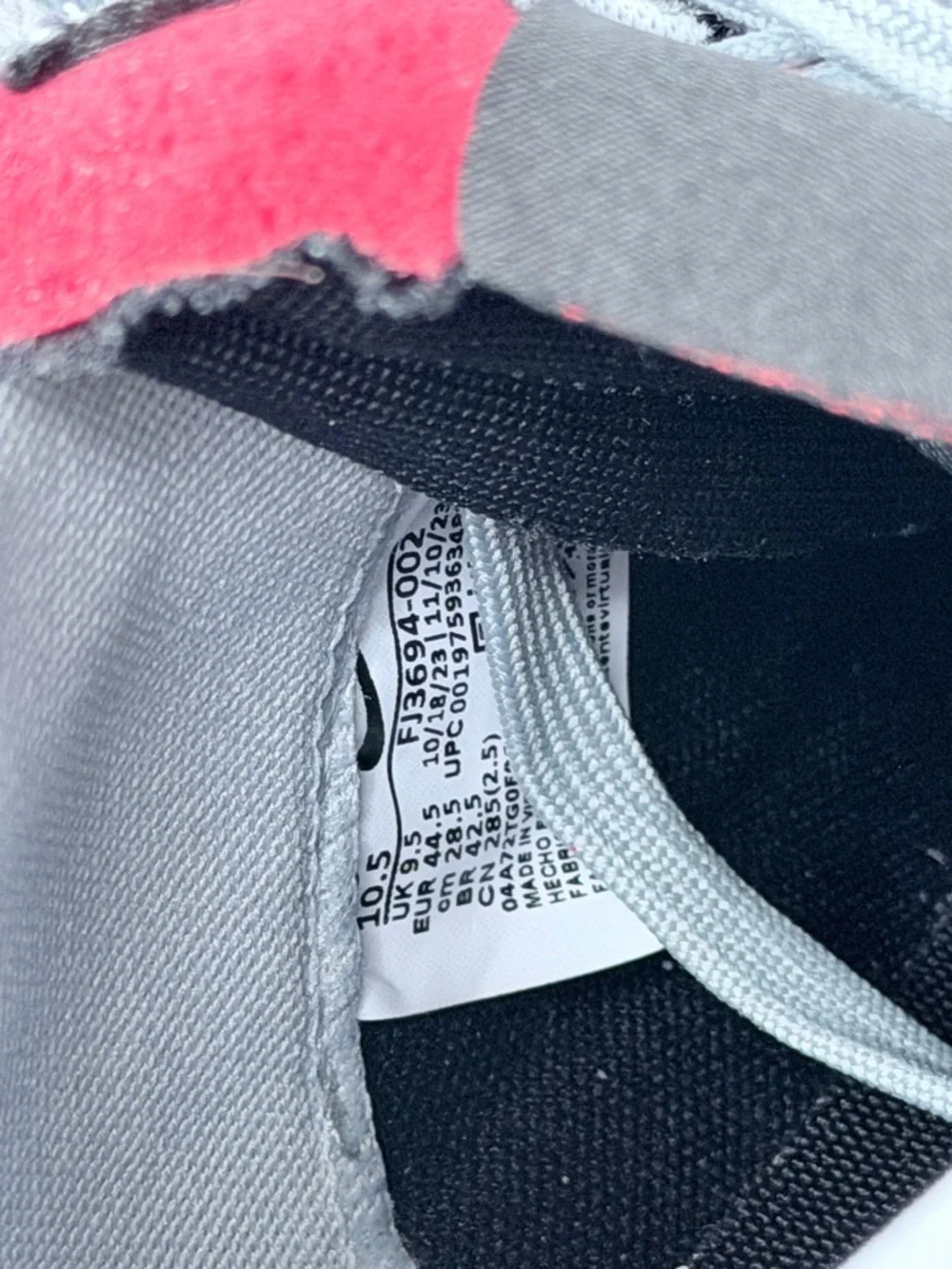 Nike Gray White Black Red Mid-Top Sneakers